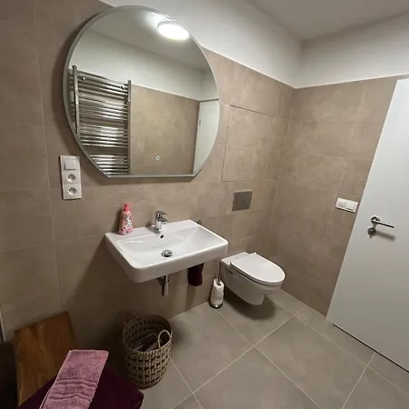 Stylish In The Heart Of Old Town Apartment *